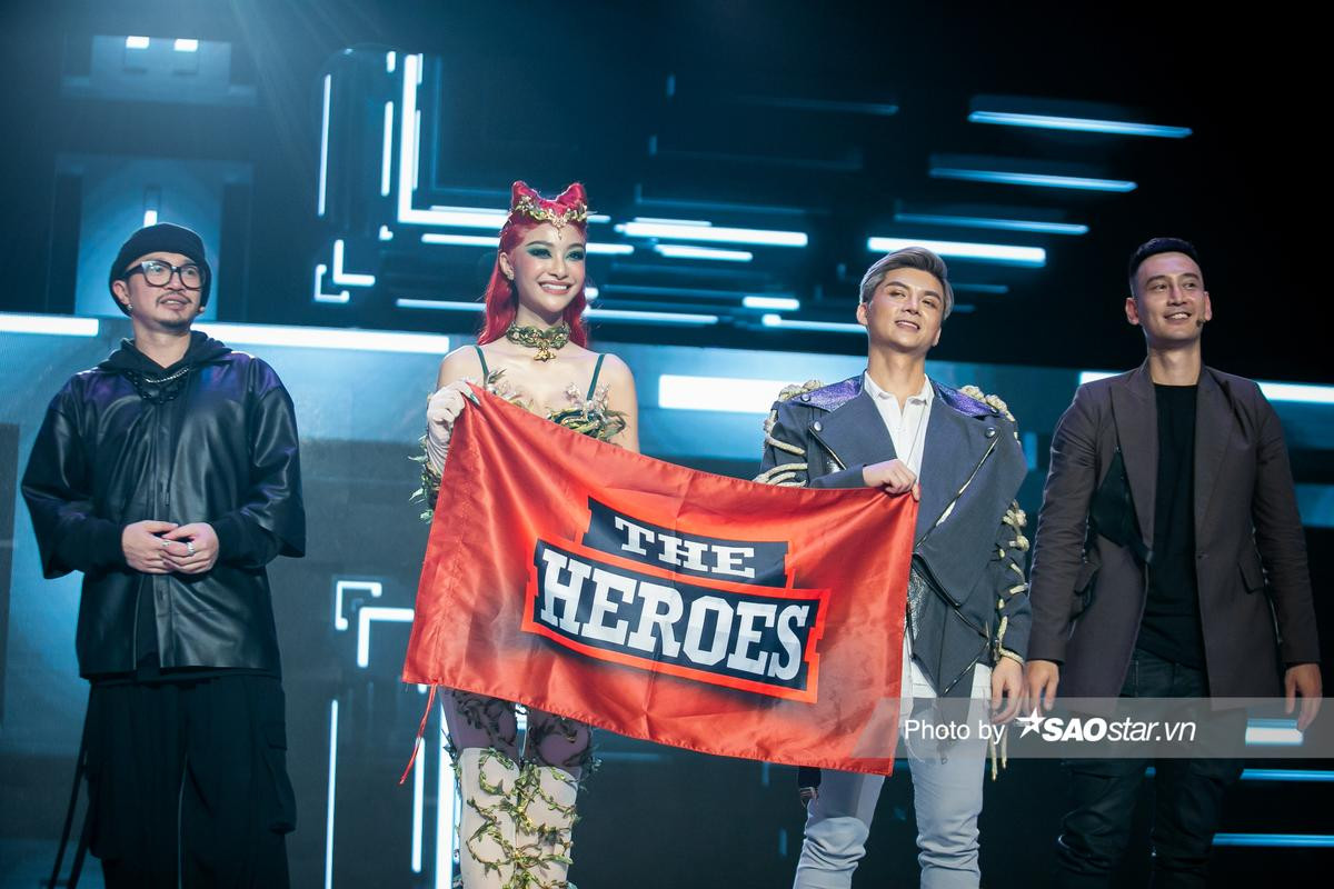 Hà Lê nhận xét về Lona sau tiết mục 'khai pháo' tại The Heroes: 'Cô ấy thiếu kỹ năng và sự trải nghiệm' Ảnh 2