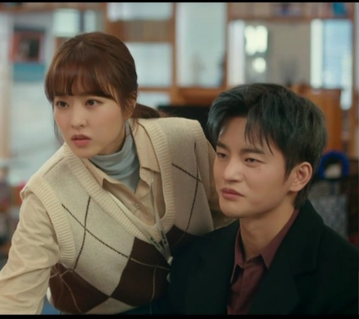 'Doom at Your Service': Khán giả tiếc hùi hụi vì nụ hôn hụt của Seo In Guk và Park Bo Young Ảnh 6