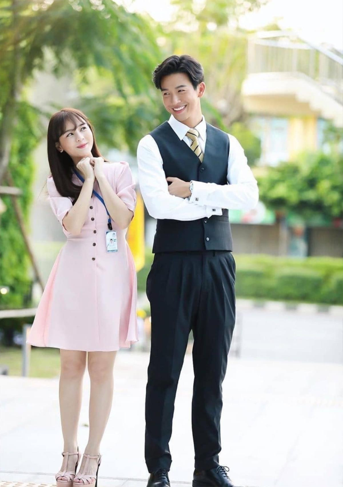 2 phim truyền hình Thái Lan remake lên sóng trong tháng 6: 'Boss & Me' hay 'I Need Romance' sẽ hot hơn? Ảnh 5