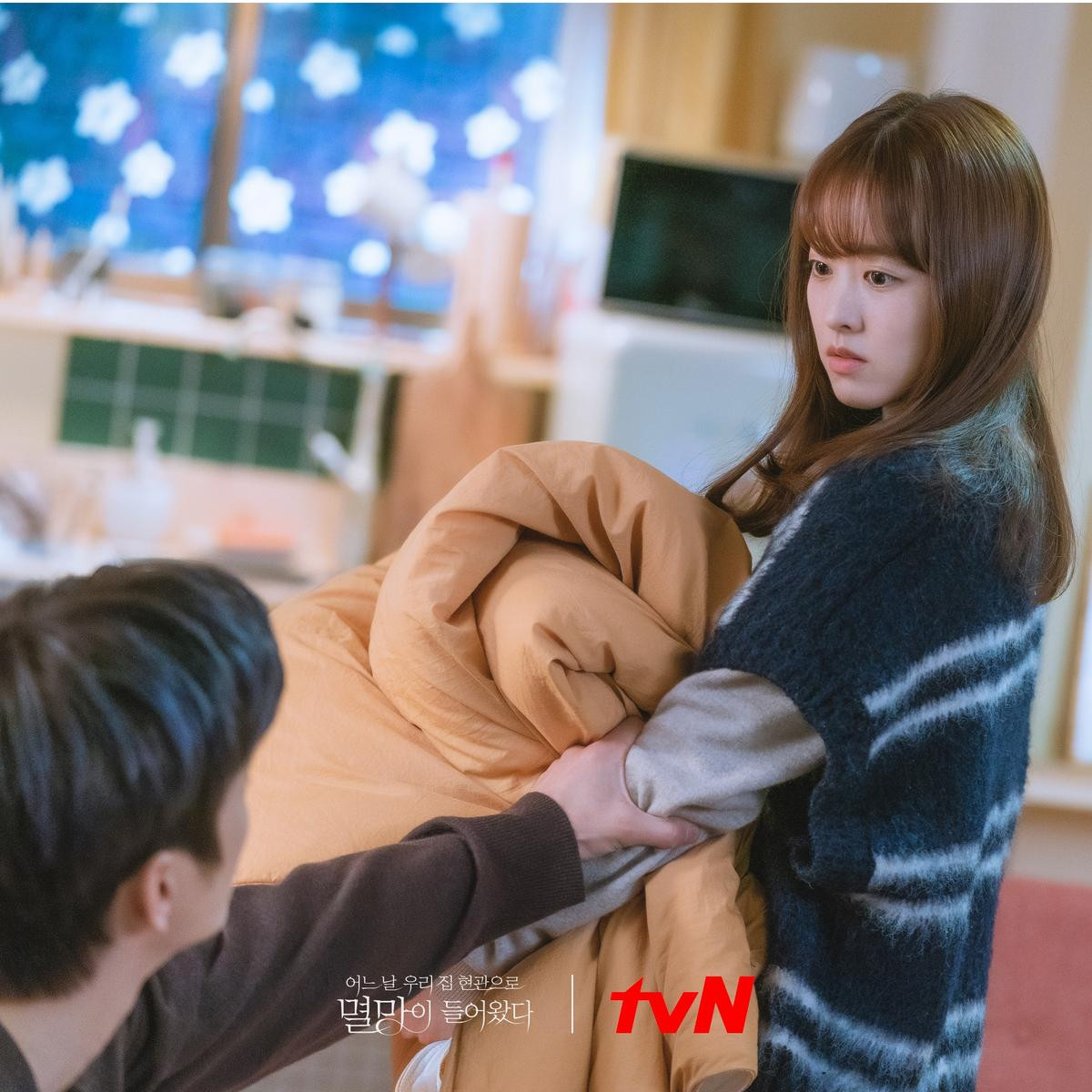 Dàn mỹ nam sánh đôi với Park Bo Young trên phim: Park Seo Joon và Song Jong Ki, ai đẹp đôi hơn? Ảnh 12