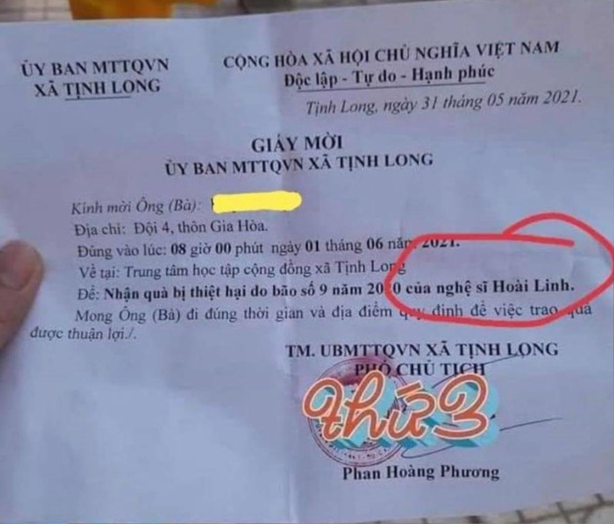 Hoài Linh gây tranh cãi vì giấy nhận quà từ thiện gửi người dân miền Trung: Là đại diện MTQ hay tiền túi? Ảnh 1