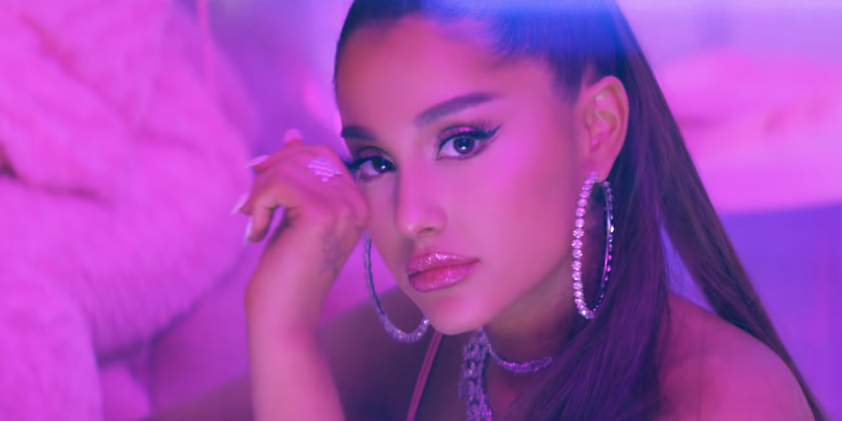 Gia tài MV tỷ view của Ariana Grande chính thức gọi tên '7 Rings' Ảnh 3