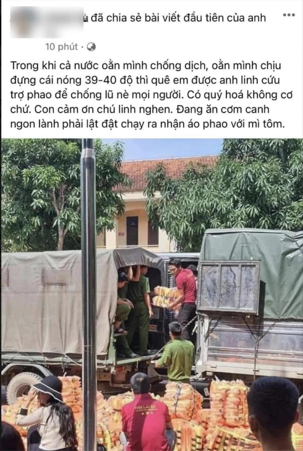 Thực hư chuyện Hoài Linh tặng áo phao và mì tôm cho đồng bào miền Trung giữa mùa nắng nóng Ảnh 1