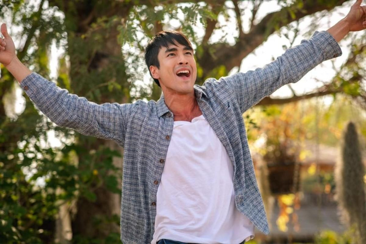 Nadech Kugimiya 'Bùa yêu trong vũng ngò ôm': Một màu sắc mới chưa từng thấy trong những vai diễn trước Ảnh 4