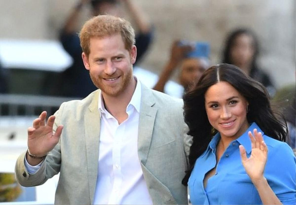 Meghan bí mật gọi điện nhờ Kate giúp đỡ giữa 'tâm bão' do Harry gây nên? Ảnh 2