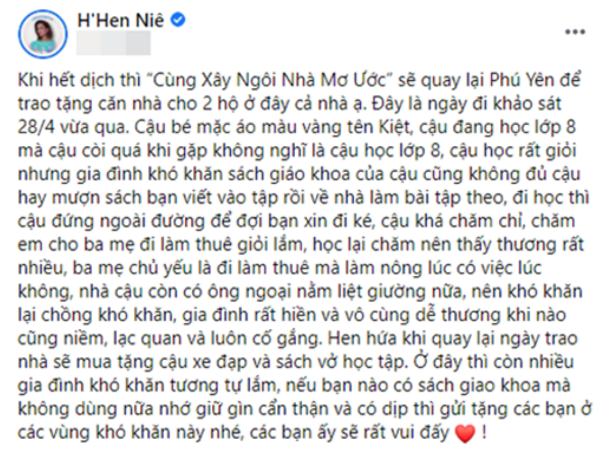 H'Hen Niê lan tỏa thông điệp 'Tôi chọn giáo dục': Trao nhà tình thương, gửi quà tri thức cho trẻ em nghèo Ảnh 1