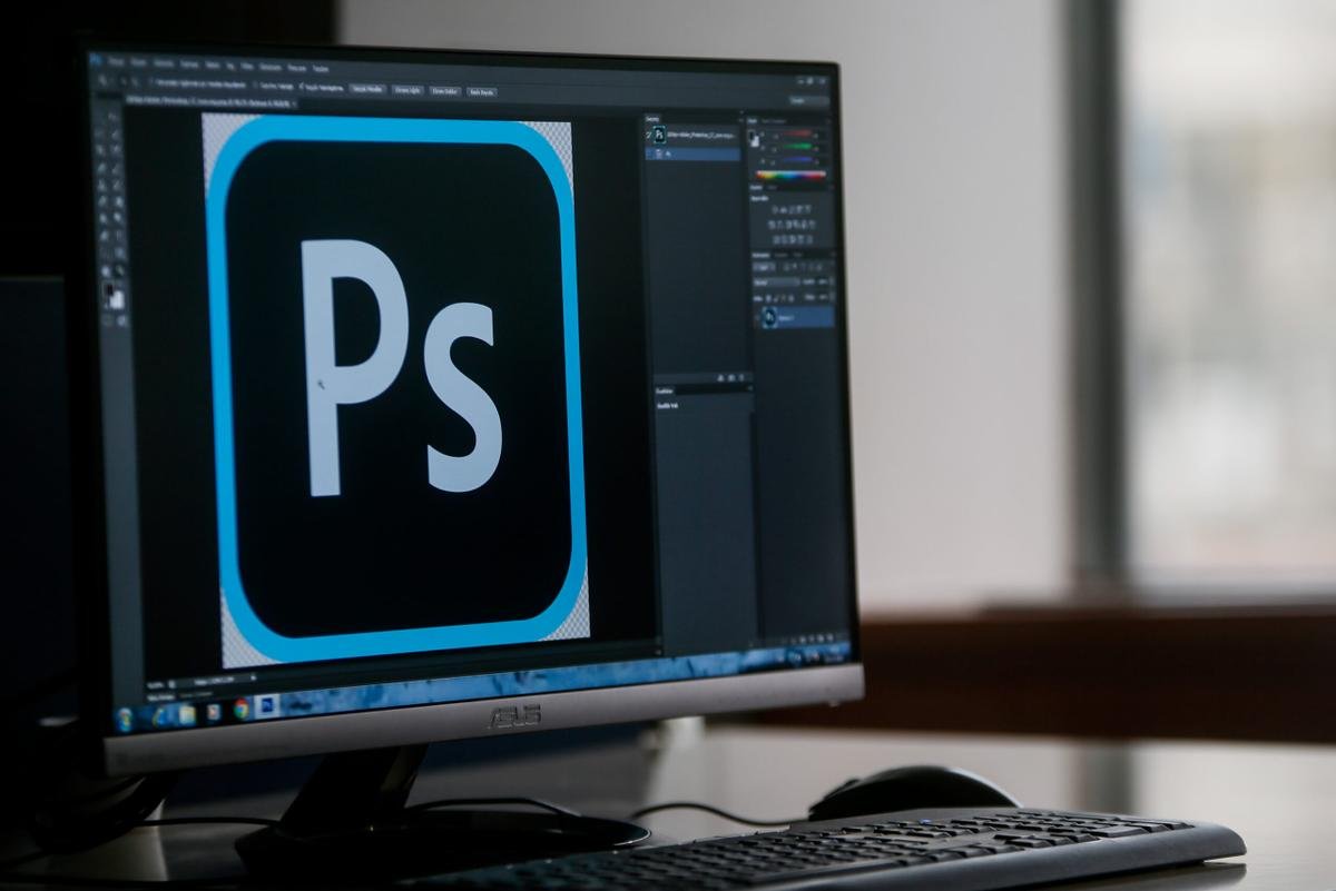 Những ai sử dụng phần mềm Adobe Photoshop bản crack cần biết điều này Ảnh 3