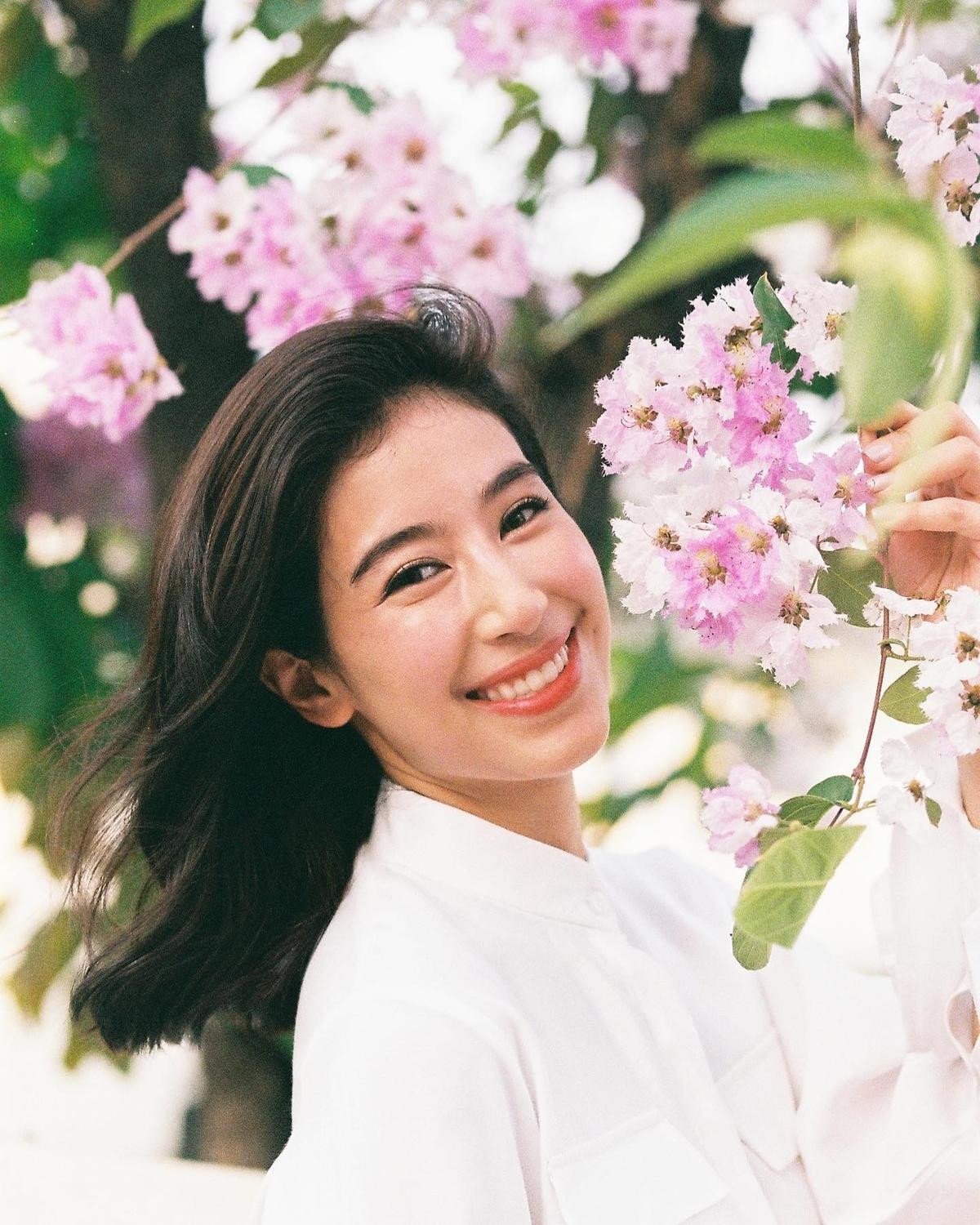 Mint Chalida, Aom Sushar hay Pattie Ungsumalynn sẽ trở thành 'nữ hoàng' phim hài tình cảm Thái Lan? Ảnh 7