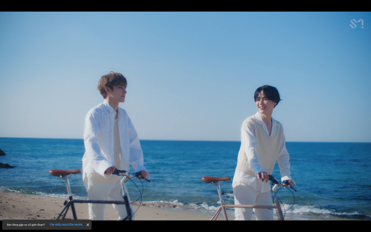 Bộ đôi KUN & XIAOJUN (WayV) hát tình ca trong MV đậm chất điện ảnh 'Back To You' Ảnh 1