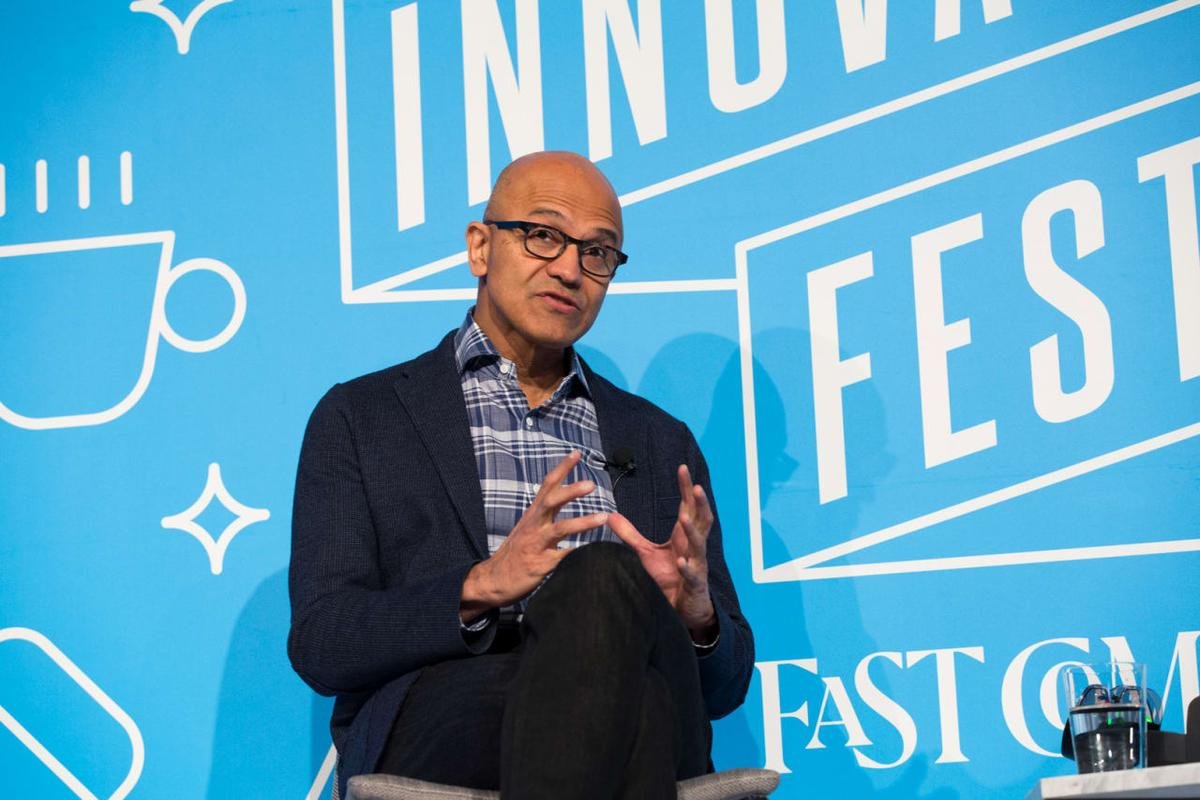 Satya Nadella trở thành CEO kiêm Chủ tịch hội đồng quản trị Microsoft Ảnh 2