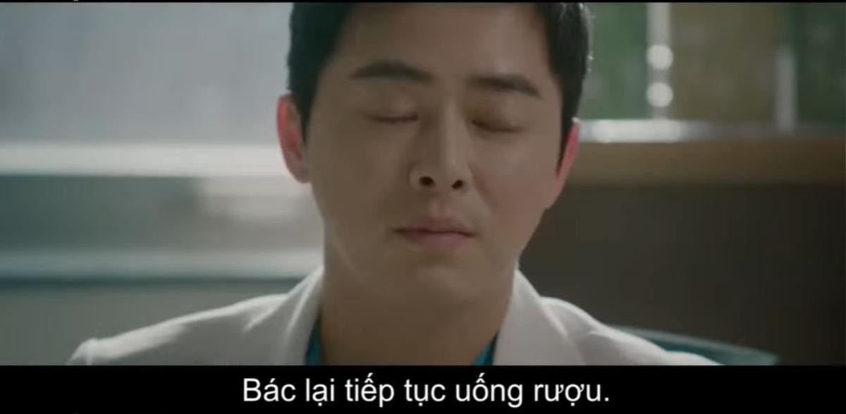 'Hospital Playlist' tập 2: Thai phụ mất con đau đớn xin Kim Dae Myung hãy tiếp tục bảo vệ đứa bé còn lại Ảnh 2