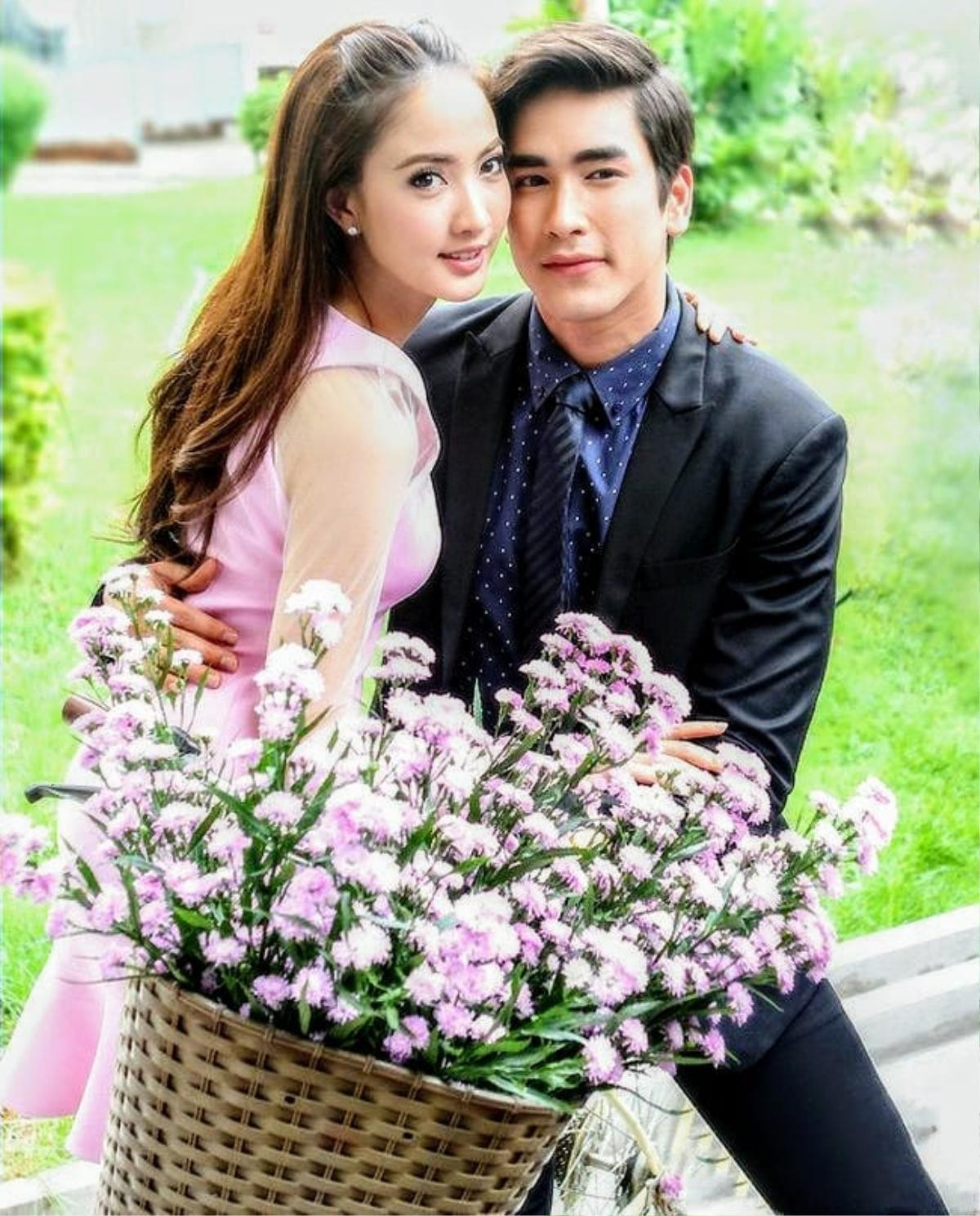 Nam thần Nadech Kugimiya tái hợp 'nữ hoàng thị phi' Taew Natapohn trong phim mới Ảnh 3