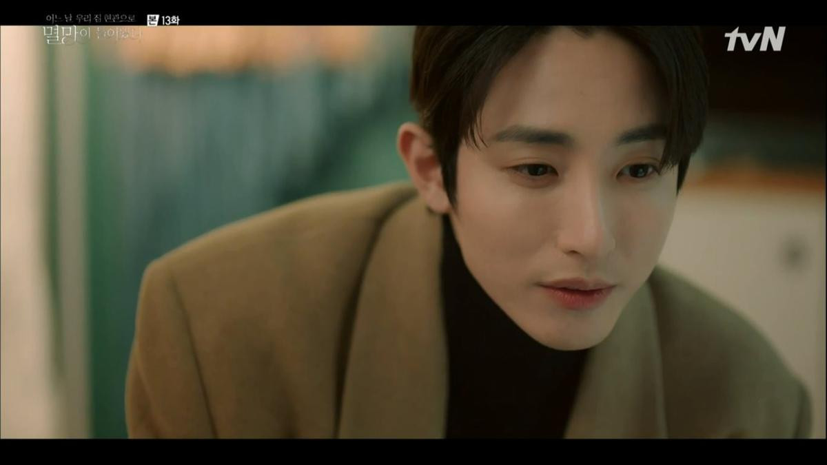 Những câu thoại của nam phụ Lee Soo Hyuk trong 'Doom at Your Service' khiến trái tim fan nữ 'tan chảy' Ảnh 6