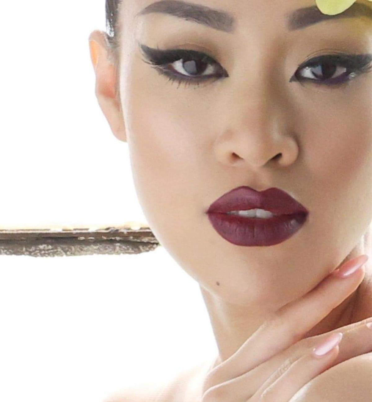 Full không che bộ ảnh Khánh Vân và bạn cùng phòng Miss Universe: Thần thái quyến rũ đỉnh cao Ảnh 5