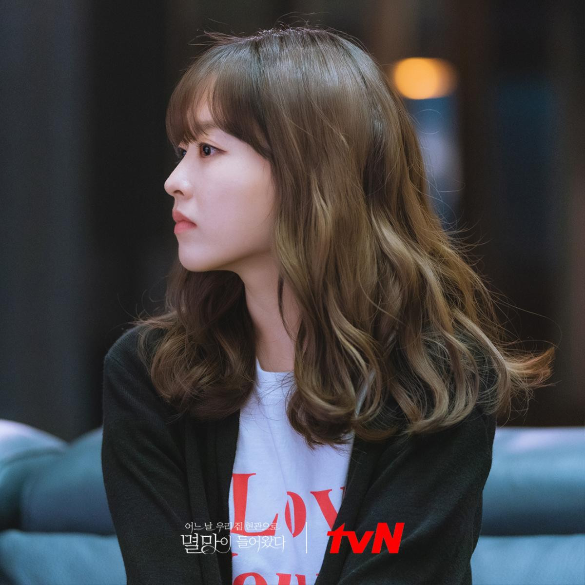 Phim 'Doom at Your Serve' của Park Bo Young rating 'chạm đáy' ở tập áp chót Ảnh 2