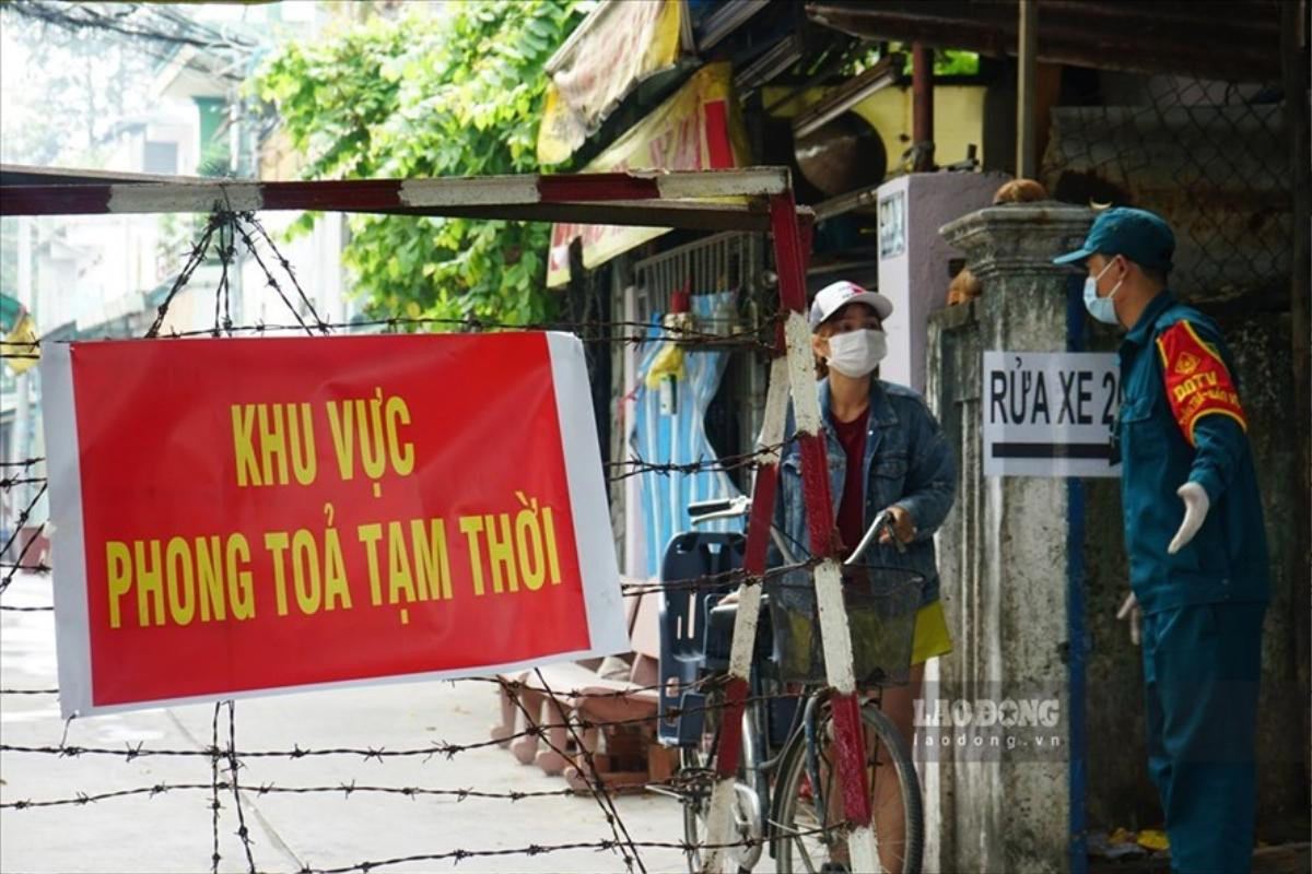 TP. HCM: Huyện Hóc Môn phong tỏa thêm 3 địa điểm để phòng chống dịch Covid- 19 Ảnh 1