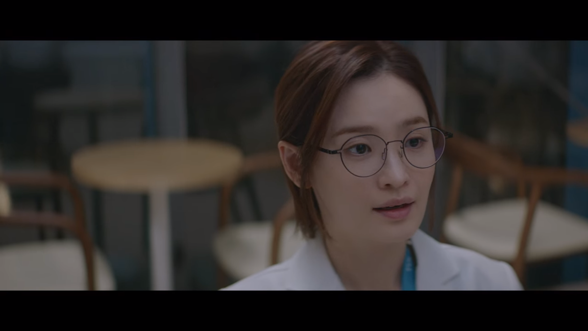 'Hospital Playlist 2' tập 3: Sự trở lại mạnh mẽ của thuyền Jun-Hwa Ảnh 36