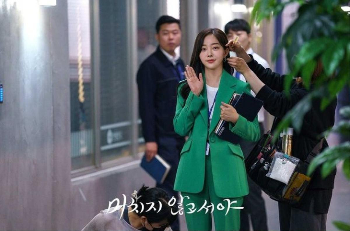 Phim 'Hospital Playlist 2' đạt rating cao nhất - Phim của Lee Hyeri rating giảm Ảnh 8