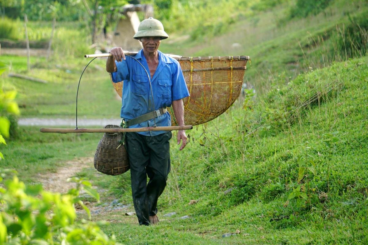 Một thoáng hoàng hôn bên công trình bằng đá độc nhất vô nhị Ảnh 5