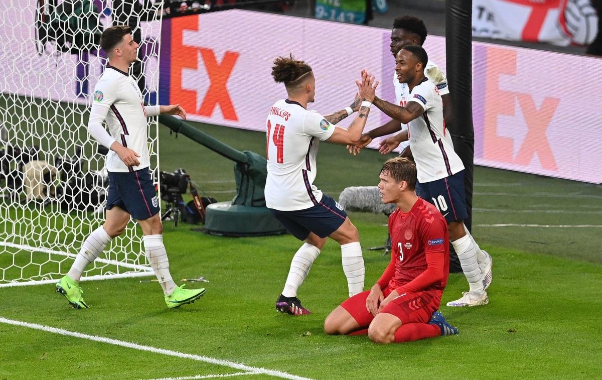 Anh loại Đan Mạch vào chung kết EURO 2020: Wembley mở hội trong ngày lịch sử Ảnh 3