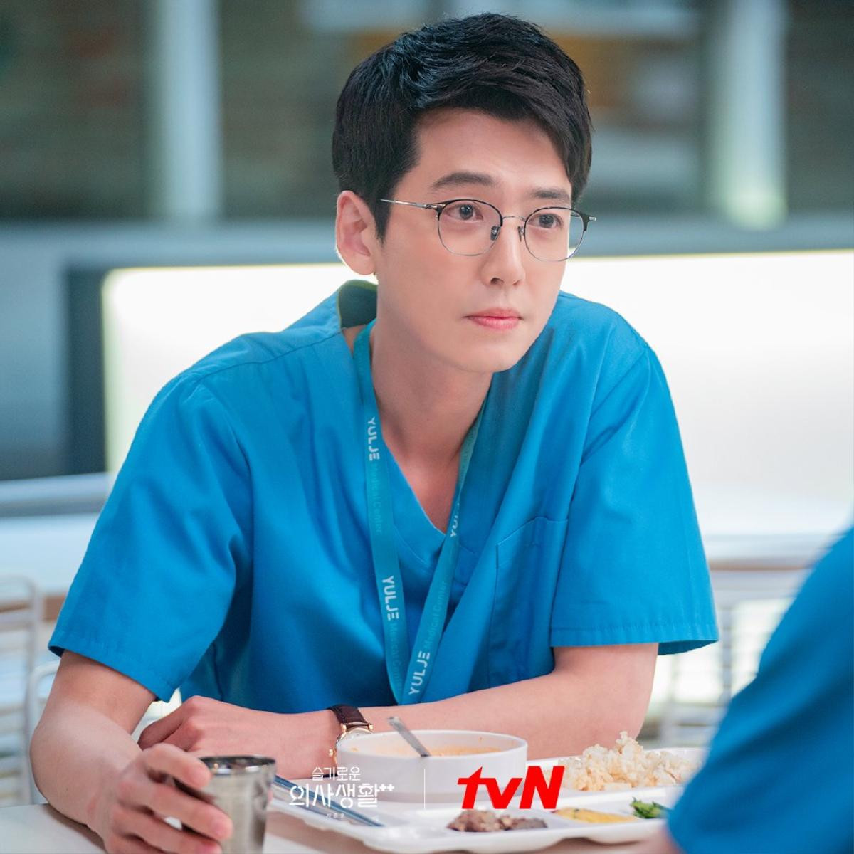 Phim 'Hospital Playlist 2' đạt kỷ lục rating mới - Phim của Lee Hyeri rating tăng Ảnh 2