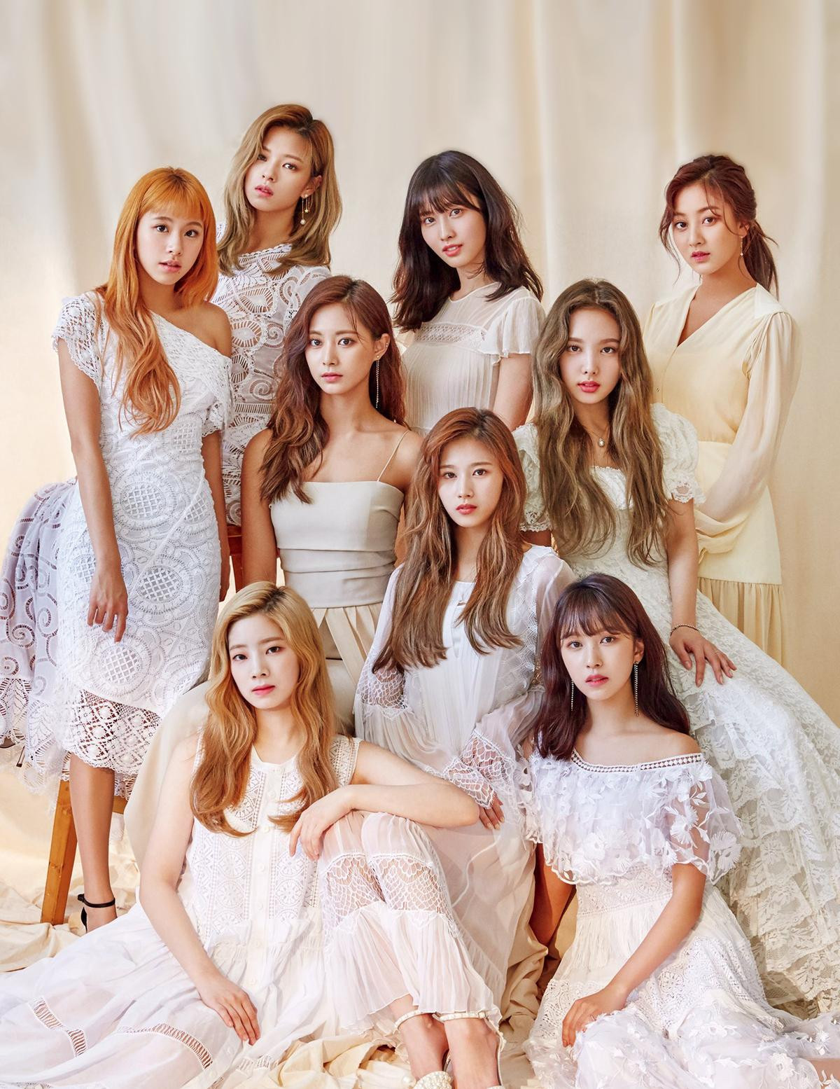 Là 'nhóm nhạc chăm chỉ' bậc nhất K-Pop, ấy vậy hành trình của TWICE có lẽ sẽ sớm kết thúc vì lí do sau Ảnh 9