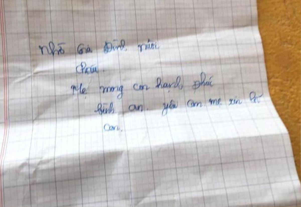 Bé trai sơ sinh bị bỏ trước cổng nhà: Nhiều người gọi điện mong muốn được nhận nuôi Ảnh 3