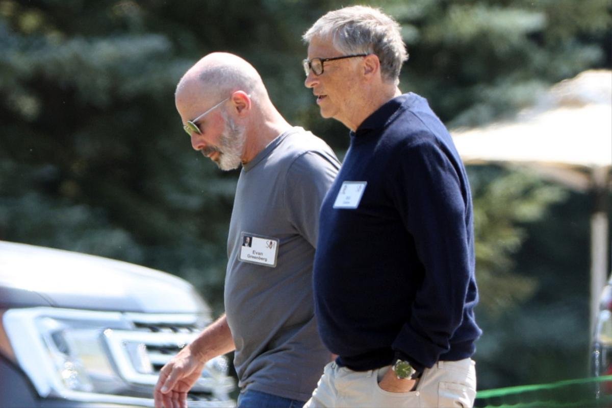 Bill Gates 'suýt khóc', ám chỉ ly hôn là do lỗi của mình Ảnh 1