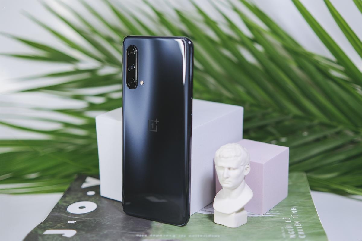 Đánh giá OnePlus Nord CE 5G: Đối thủ đáng gờm trong phân khúc tầm trung! Ảnh 1