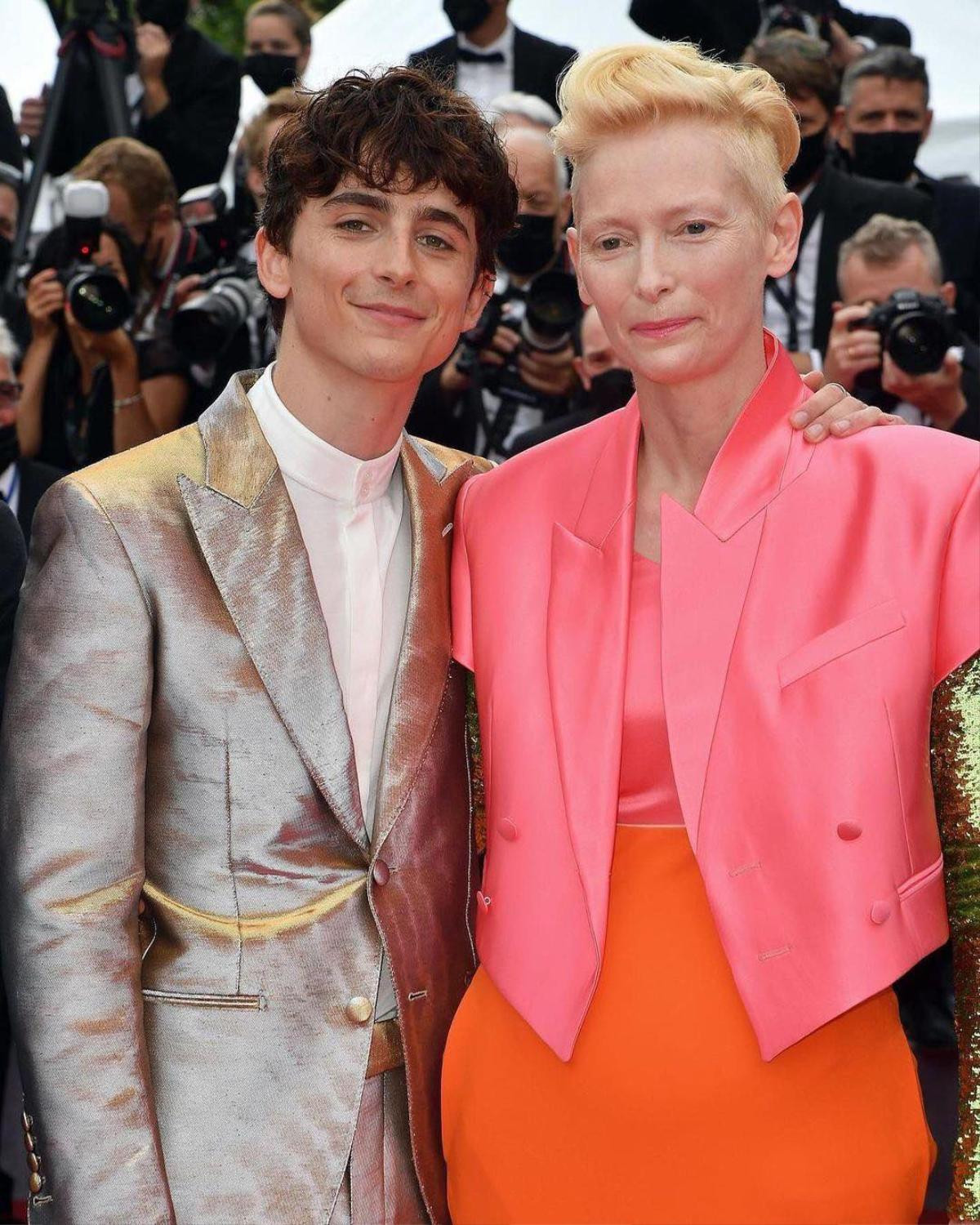 Chàng thơ Timothée Chalamet tỏa sáng chiếm trọn spotlight trên thảm đỏ Cannes 2021 Ảnh 8