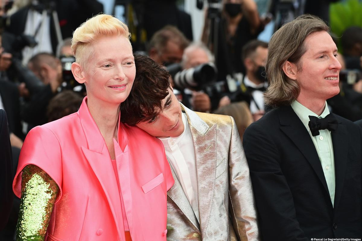 Chàng thơ Timothée Chalamet tỏa sáng chiếm trọn spotlight trên thảm đỏ Cannes 2021 Ảnh 9