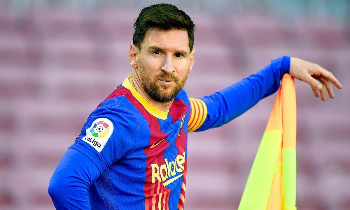 Messi giảm 50% lương, ký hợp đồng 5 năm với Barca Ảnh 1