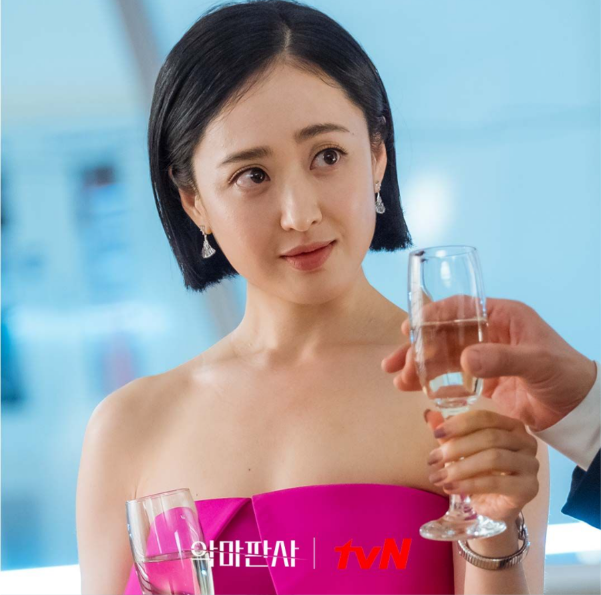 Sự nghiệp ấn tượng của chị đại Kim Min Jung trước khi sánh đôi với Ji Sung trong 'The Devil Judge' Ảnh 12