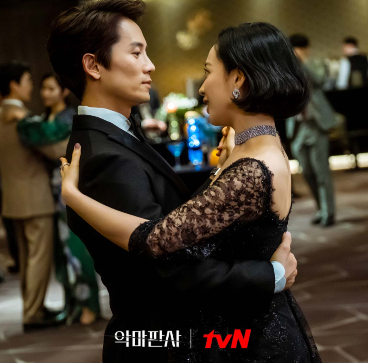 Sự nghiệp ấn tượng của chị đại Kim Min Jung trước khi sánh đôi với Ji Sung trong 'The Devil Judge' Ảnh 11