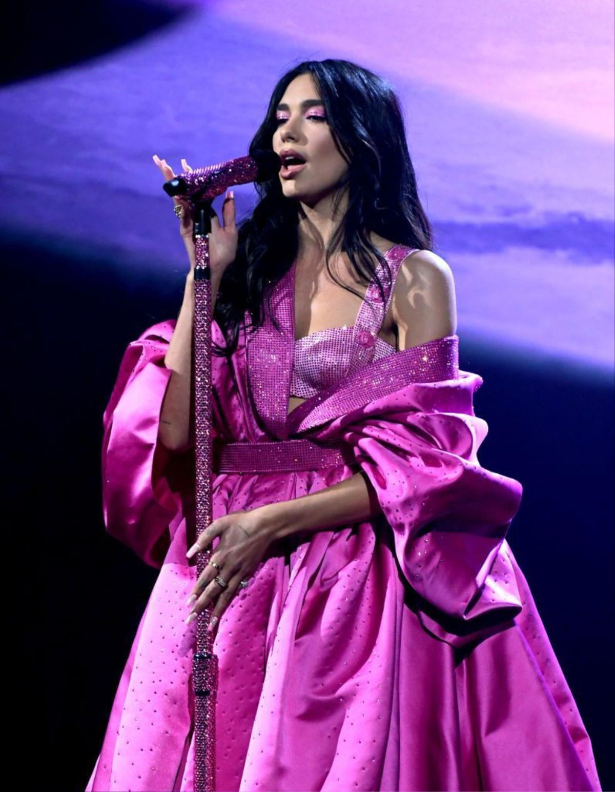 Dua Lipa 'đá xéo' nam rapper từng hợp tác vì kì thị cộng đồng LGBTQ và bệnh nhân HIV/AIDS Ảnh 7