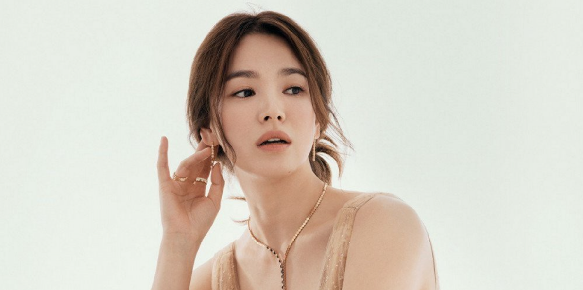 Song Hye Kyo 'tình bể bình' với Jang Ki Yong trong ảnh hậu trường quay phim mới Ảnh 3