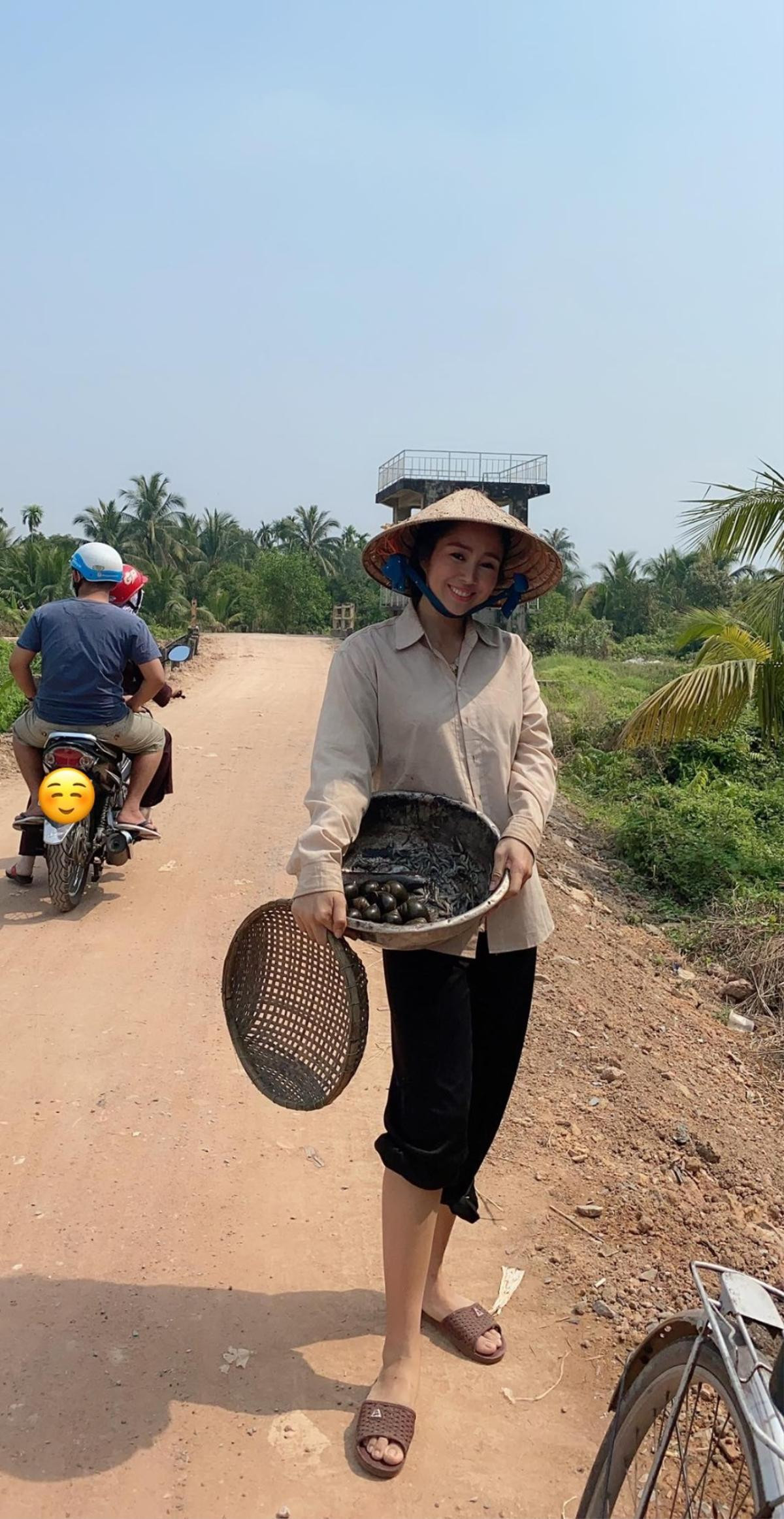 Lê Phương 'vỗ mặt' anti-fan vì bị mắng không làm từ thiện: Đừng nhân danh công lý một cách hồ đồ như vậy Ảnh 2