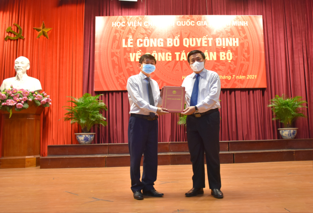 PGS.TS Phạm Minh Sơn được bổ nhiệm làm Giám đốc Học viện Báo chí và Tuyên truyền Ảnh 1