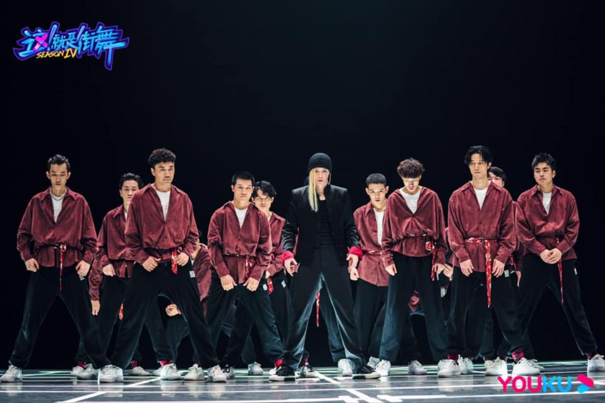 Diện mạo mới của 4 đội trưởng Street Dance of China 4: Vương Nhất Bác hóa 'ngổ ngáo boy' Ảnh 17