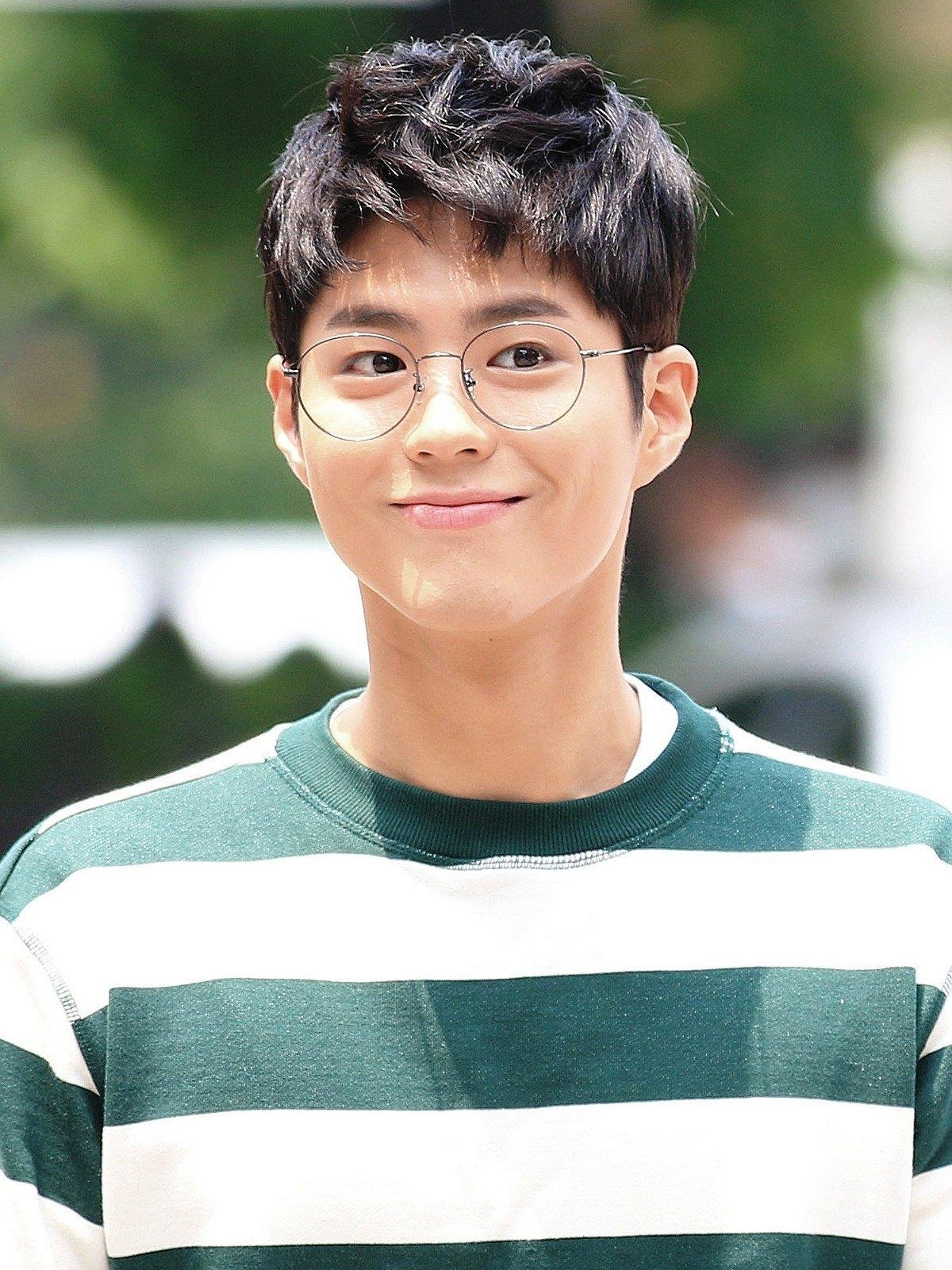 6 sao Hàn suýt được ra mắt ở YG Entertainment: có cả Bi Rain và Park Bo Gum Ảnh 6