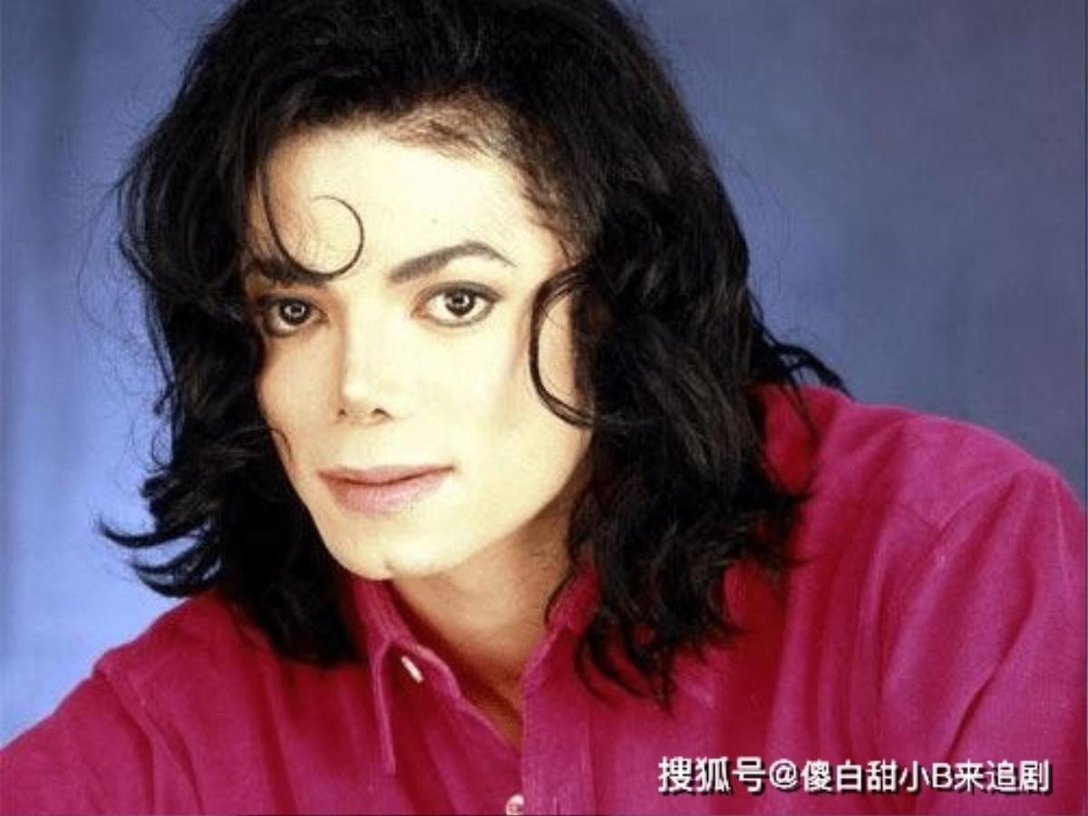 Lay và Vương Nhất Bác nhảy locking, được so sánh với vua nhạc Pop Michael Jackson Ảnh 4