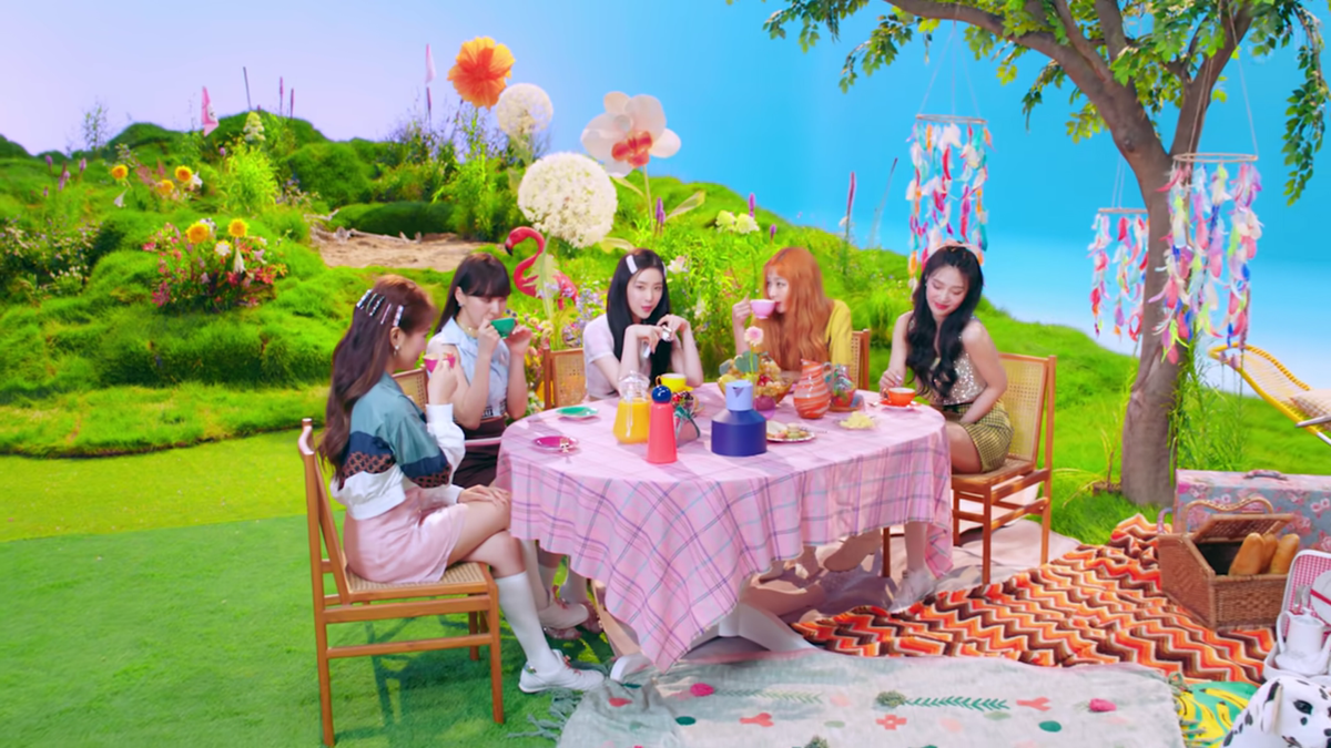 Điểm qua loạt thành tích ấn tượng của Red Velvet sau hơn 1 năm trở lại: chiếm trọn no.1 BXH iTunes Ảnh 3