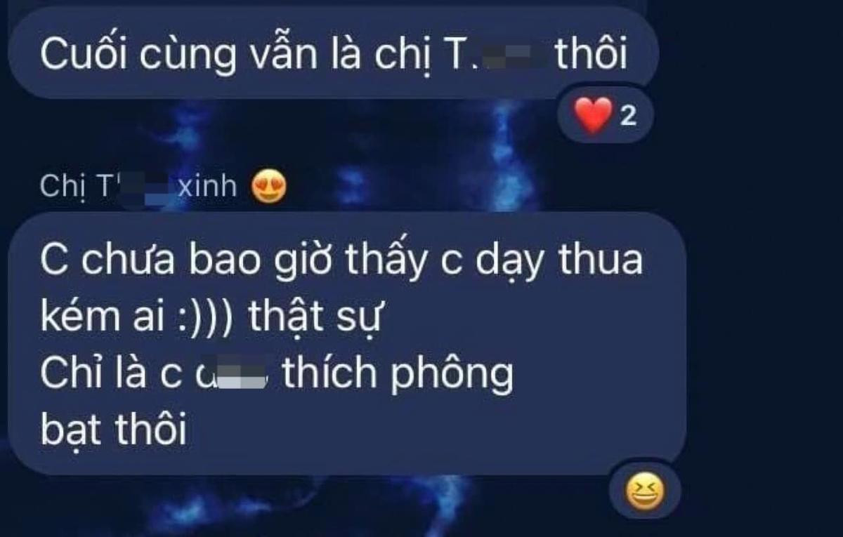 Cô giáo dạy Văn online nổi tiếng Hà Nội bị tố nói chuyện thiếu chuẩn mực, show ảnh nhạy cảm cho học sinh Ảnh 2