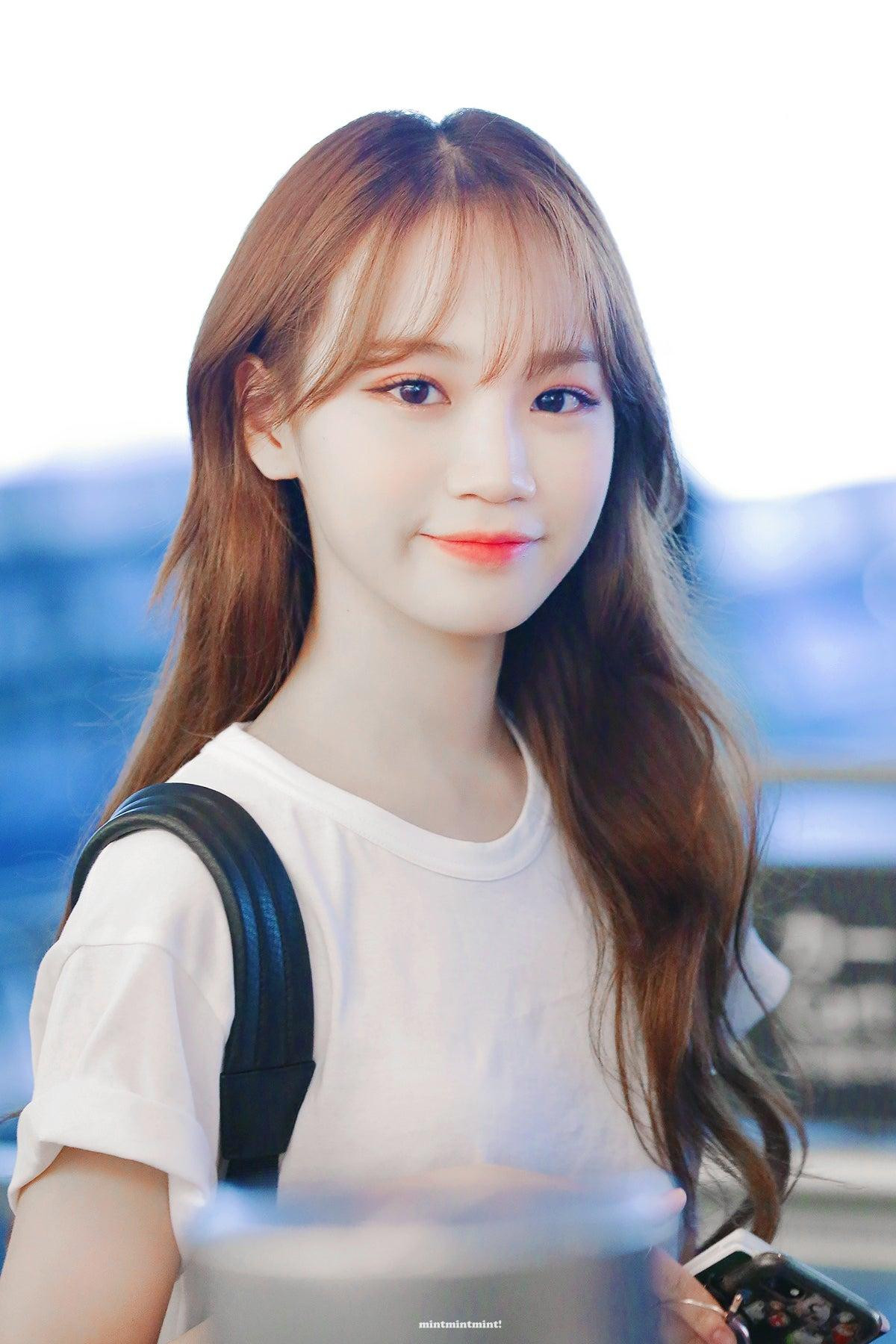 Sakura (IZ*ONE) là gương mặt tiếp theo có trong girlgroup đàn em BTS: Đã ký hợp đồng xong xuôi? Ảnh 2