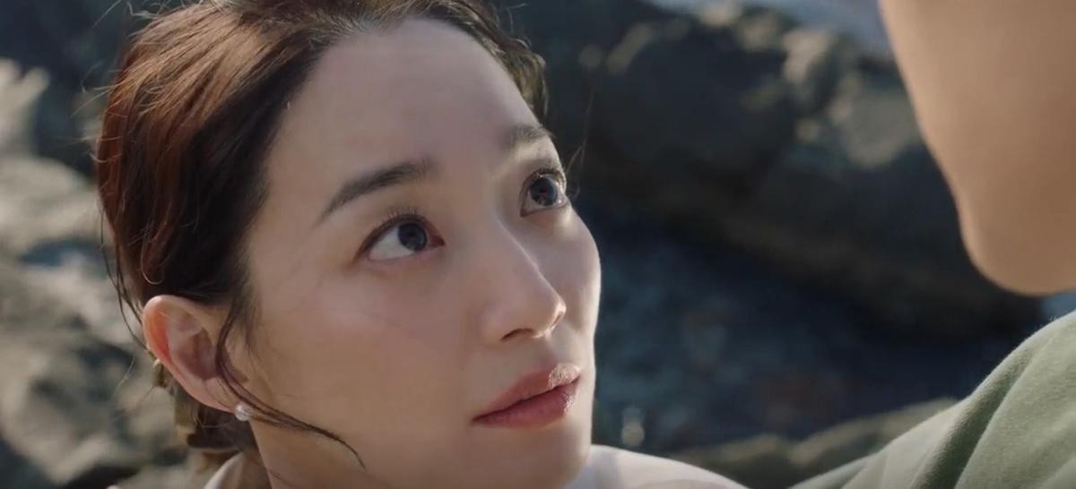 Phim của Shin Min Ah và Kim Seon Ho rating giảm ở tập 2 - Phim mới của Hwang Jung Min vượt mốc 1 triệu vé Ảnh 2