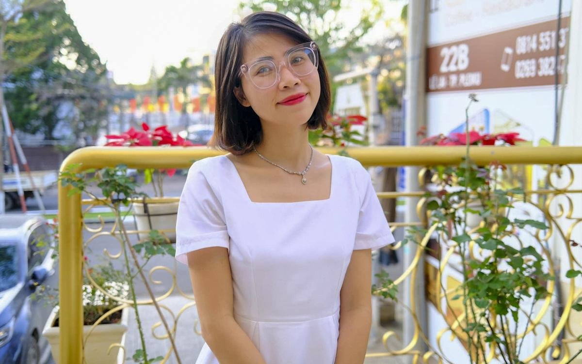 Kênh YouTube Thơ Nguyễn bất ngờ có subscribe khủng ngang ngửa với Sơn Tùng M-TP, sắp đạt nút kim cương? Ảnh 1