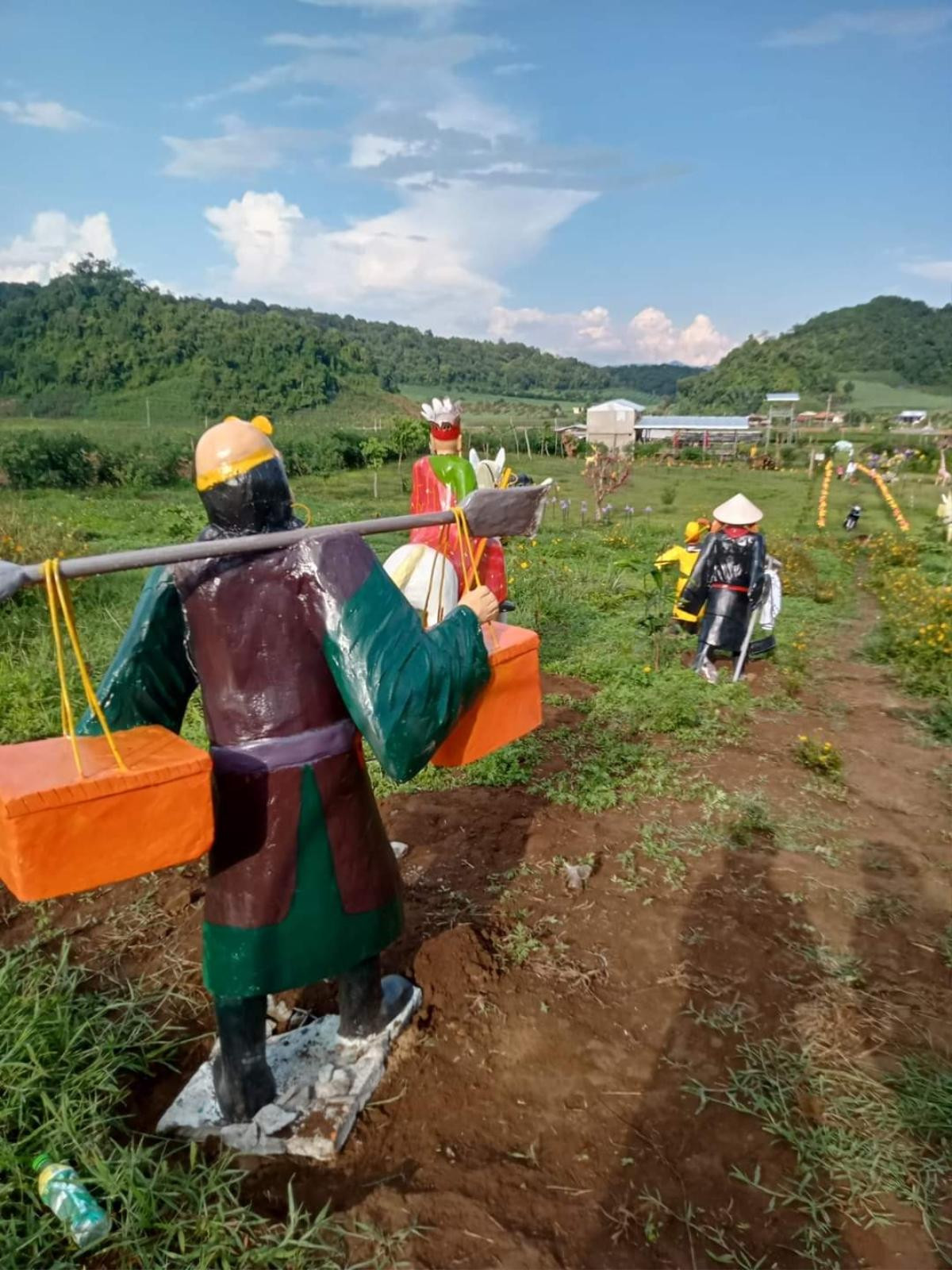 Hết Elsa bản lỗi, lại có thầy trò Đường Tăng 'nối mi' lạc giữa đồi chè: 'Bát giới sao ra nông nỗi này' Ảnh 7