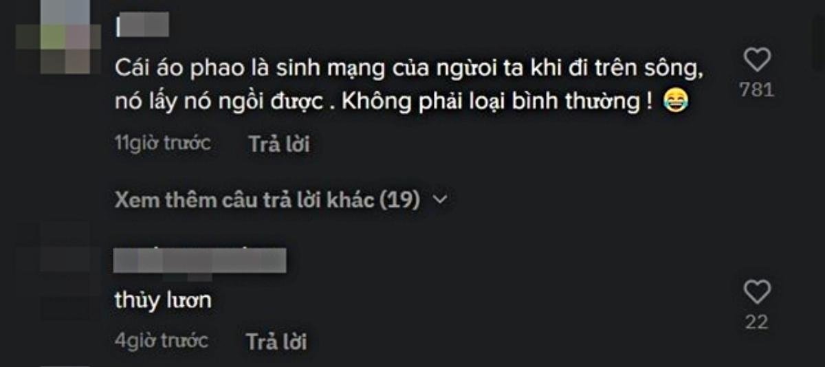 Thủy Tiên bị netizen 'khui' lại một hành động cực 'vô duyên' trong chuyến đi cứu trợ lũ lụt miền Trung Ảnh 2