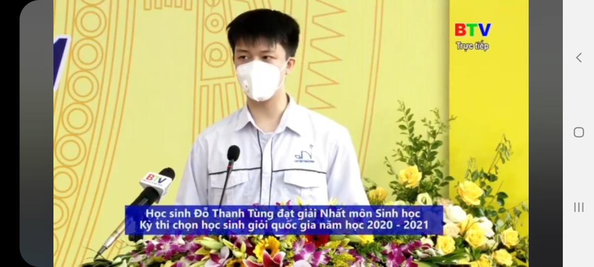 Gen Z thi nhau khoe loạt ảnh ngày lễ khai giảng đặc biệt, khẳng định không khí háo hức vẫn ngập tràn Ảnh 6