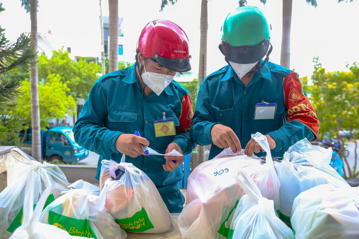 Thủ tướng đề nghị Bộ Công an nghiên cứu xử lý nghiêm hành vi hủy đơn hàng 'đi chợ hộ' Ảnh 1